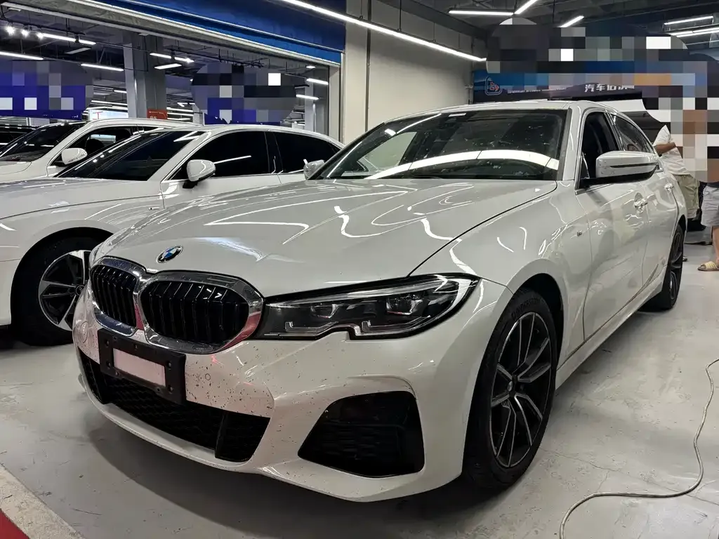 BMW 3 Series — фото 1