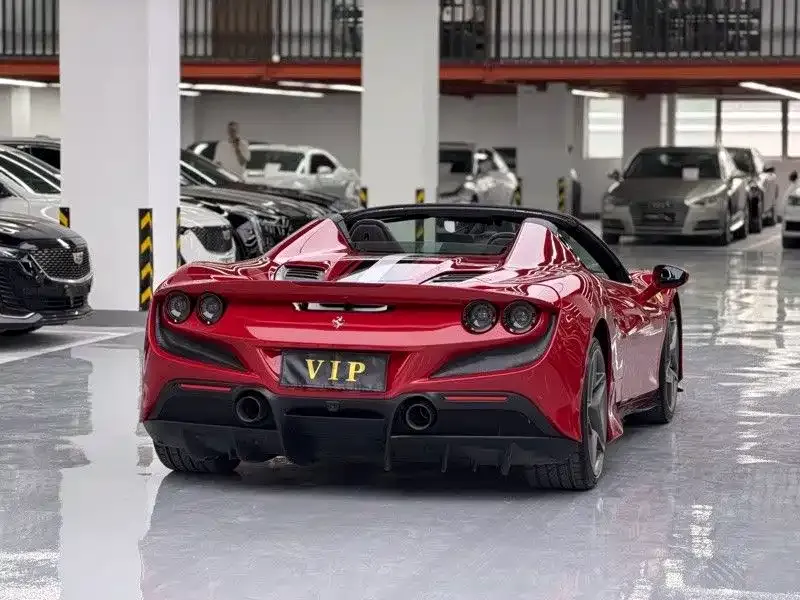 Ferrari F8 — фото 5