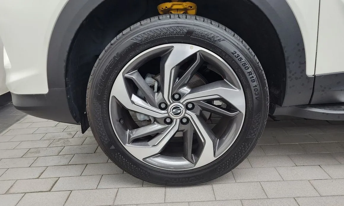KG Mobility (Ssangyong) KORANDO 2021 из KR, фото 8
