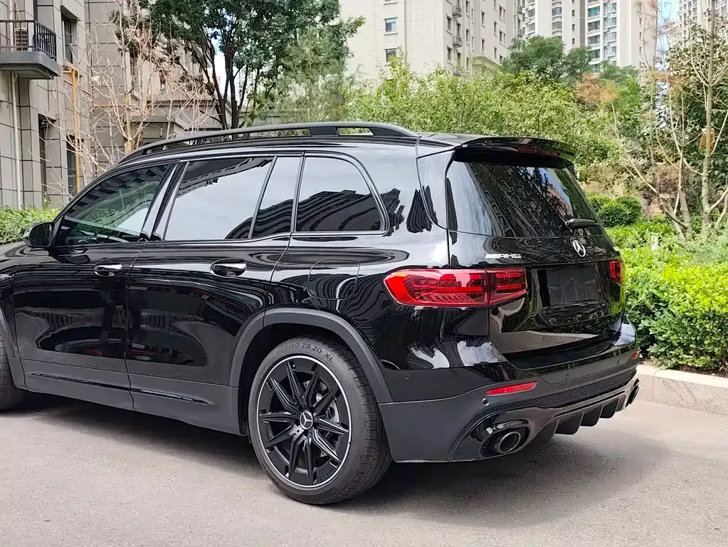 Mercedes-Benz GLB AMG — фото 7