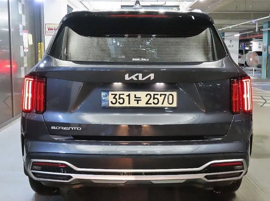 Kia Sorento — фото 6