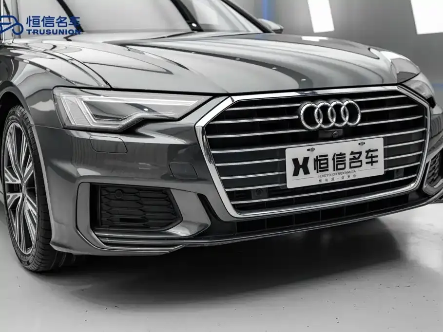Audi A6L — фото 10