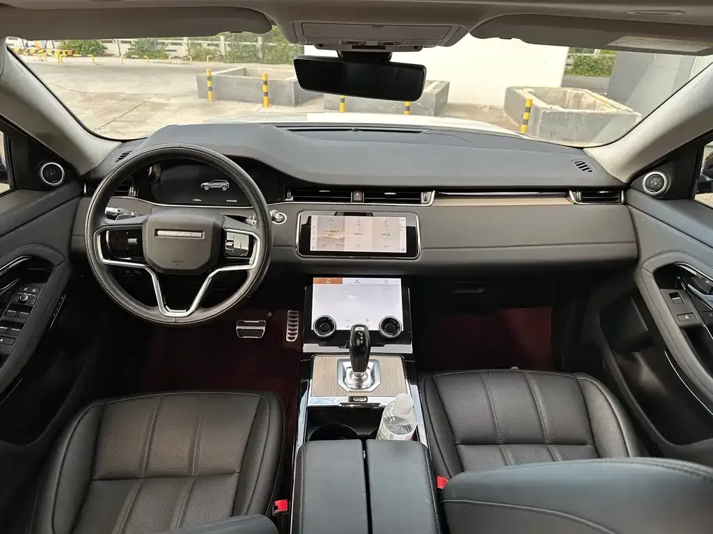 Land Rover Evoque — фото 6
