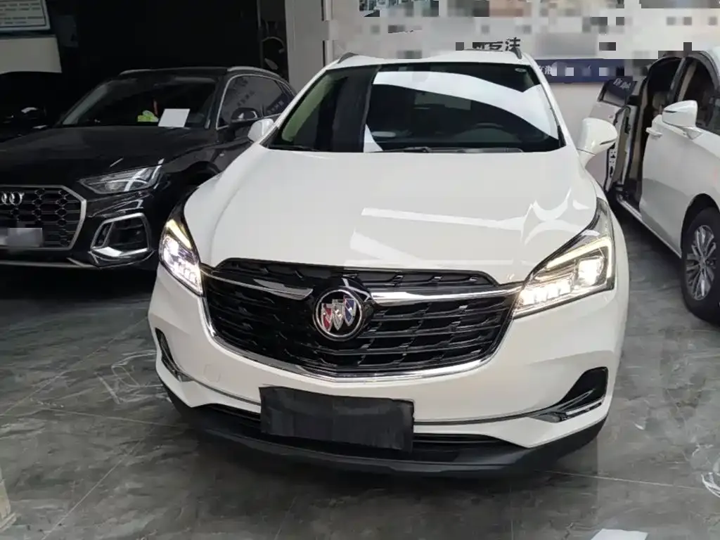 Buick Envision Plus — фото 4