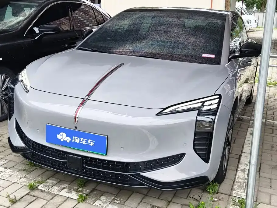 Hongqi EH7 — фото 1