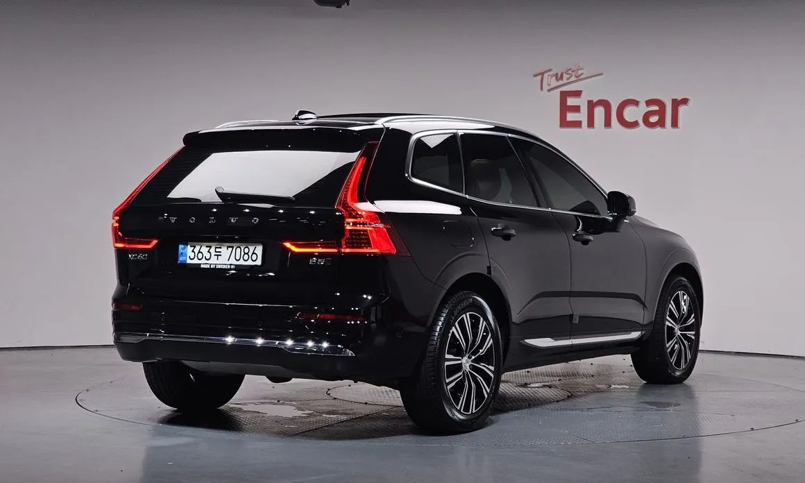 Volvo XC60 — фото 4