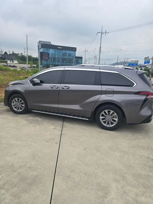 Toyota Sienna 2024 из KR, фото 7