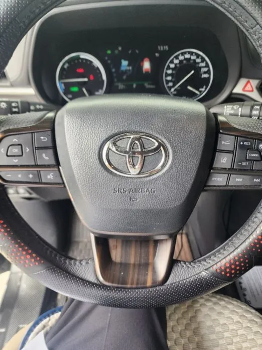 Toyota Sienna 2024 из KR, фото 4