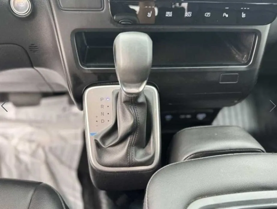 Hyundai Staria — фото 2