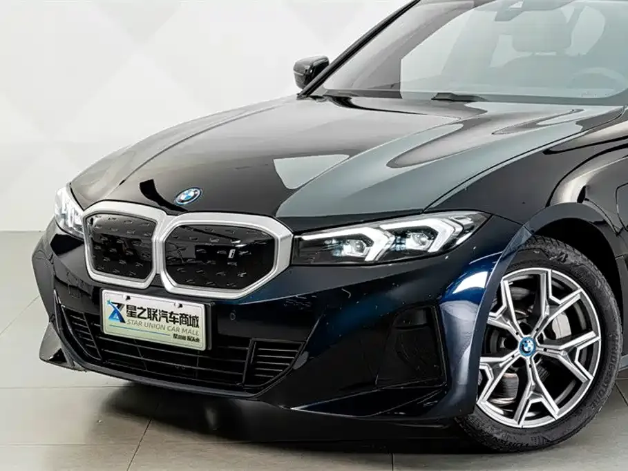 BMW i3 — фото 8