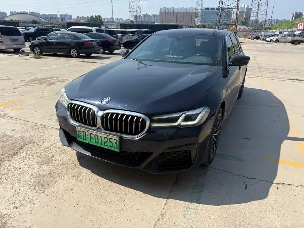 BMW 5 Series New Energy — фото 1