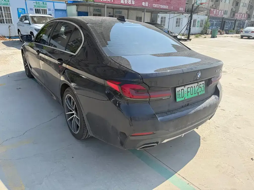 BMW 5 Series New Energy — фото 7