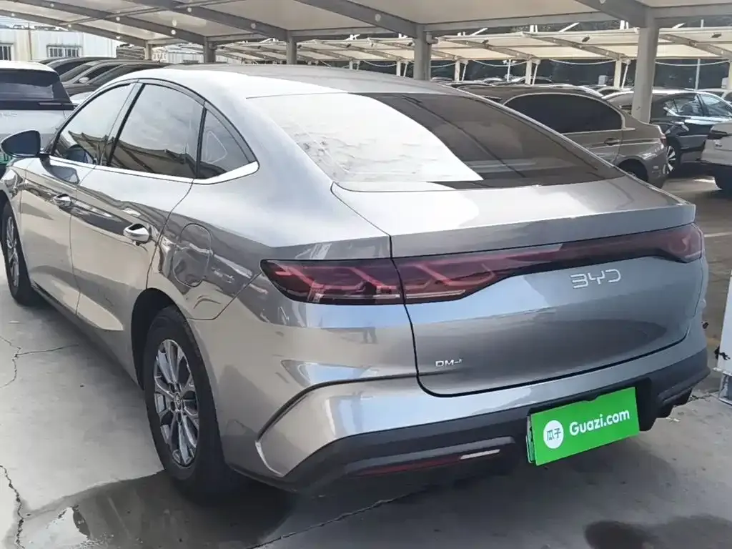 BYD Qin L — фото 9