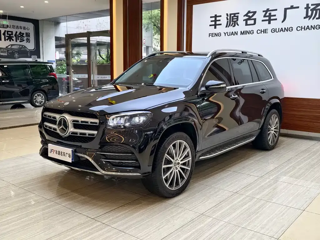Mercedes-Benz GLS — фото 1