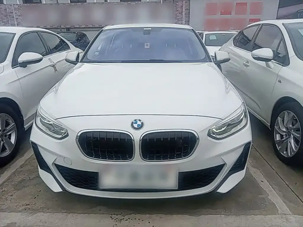 BMW 1 Series 2022 из CN, фото 6