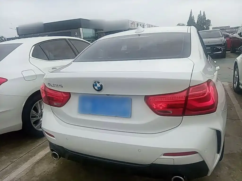BMW 1 Series 2022 из CN, фото 2
