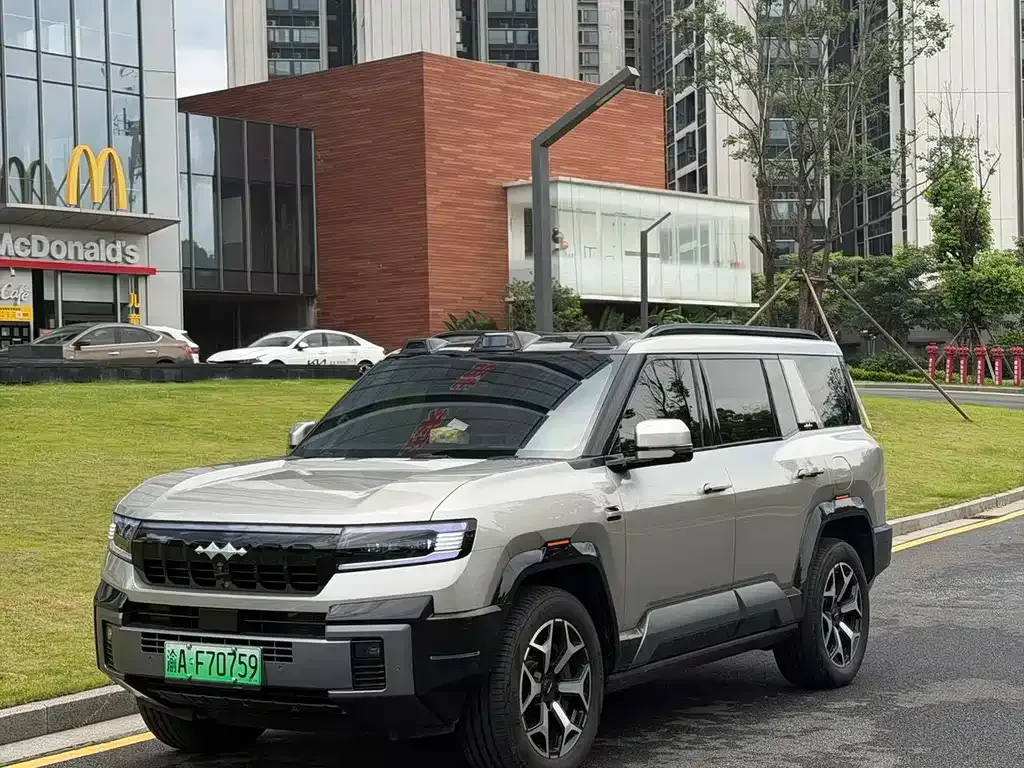 Fang Cheng Bao Leopard 8 — фото 1