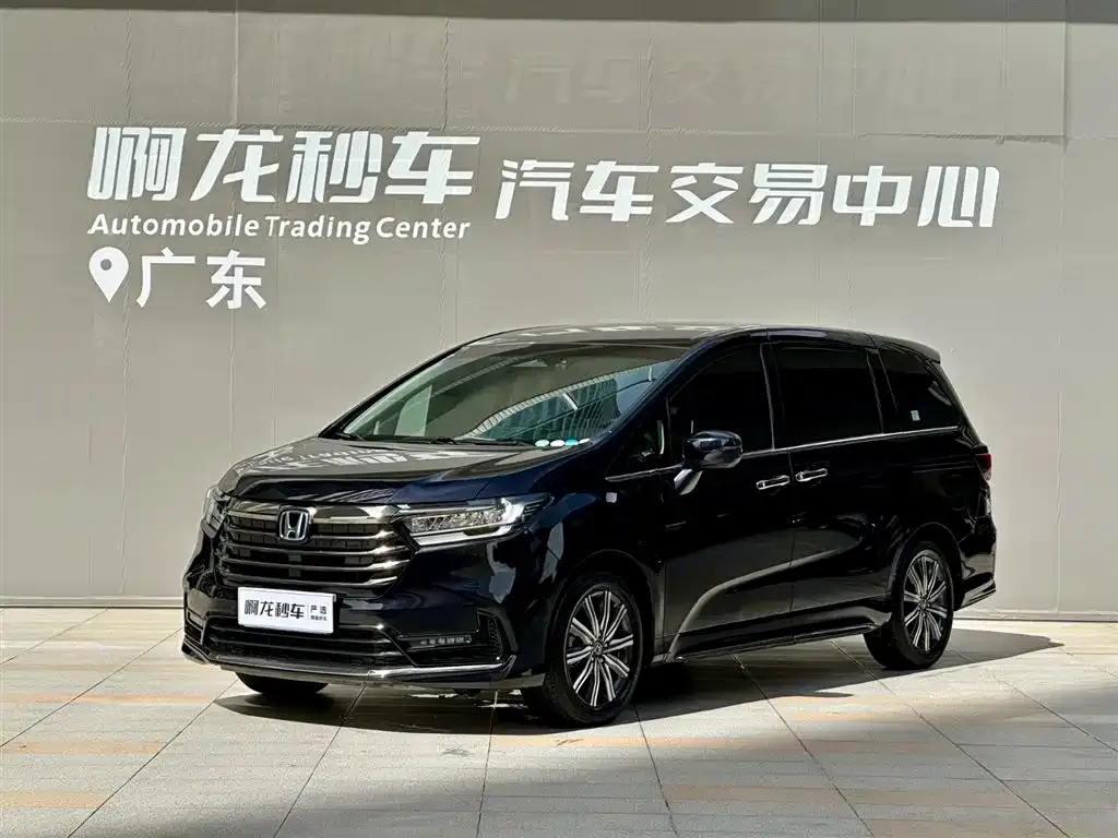 Honda Odyssey — фото 1