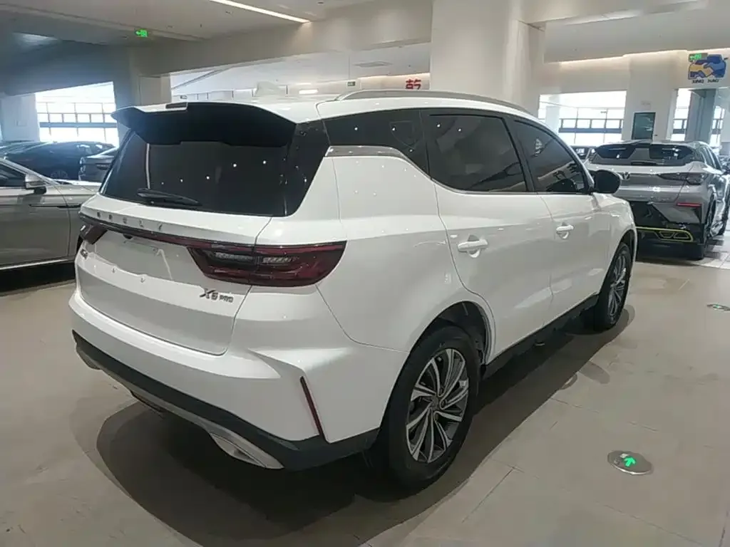 Geely Vision X6 — фото 2