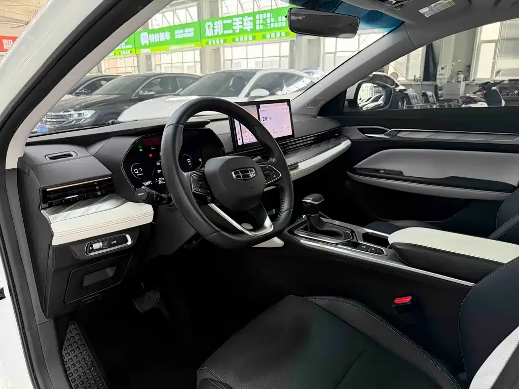 Geely Emgrand L 2022 из CN, фото 6