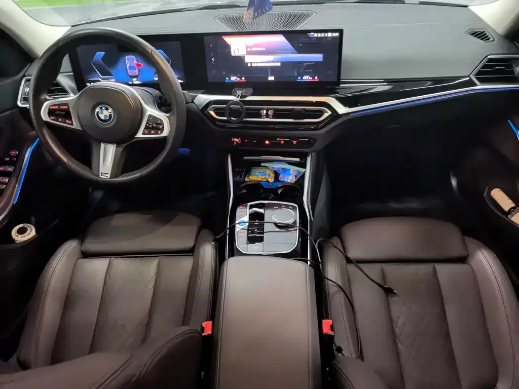 BMW i3 — фото 9