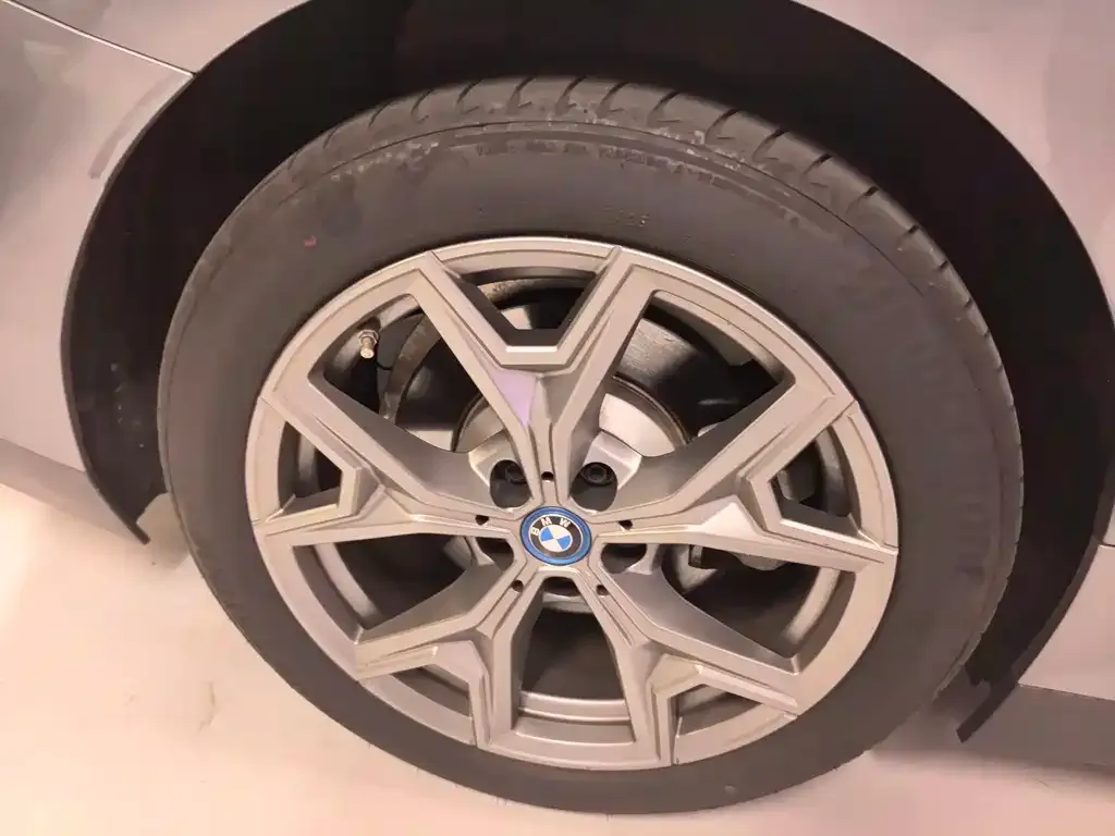 BMW i3 — фото 3