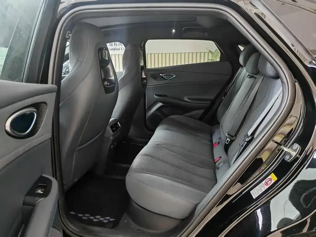 BYD Seal 06GT — фото 8