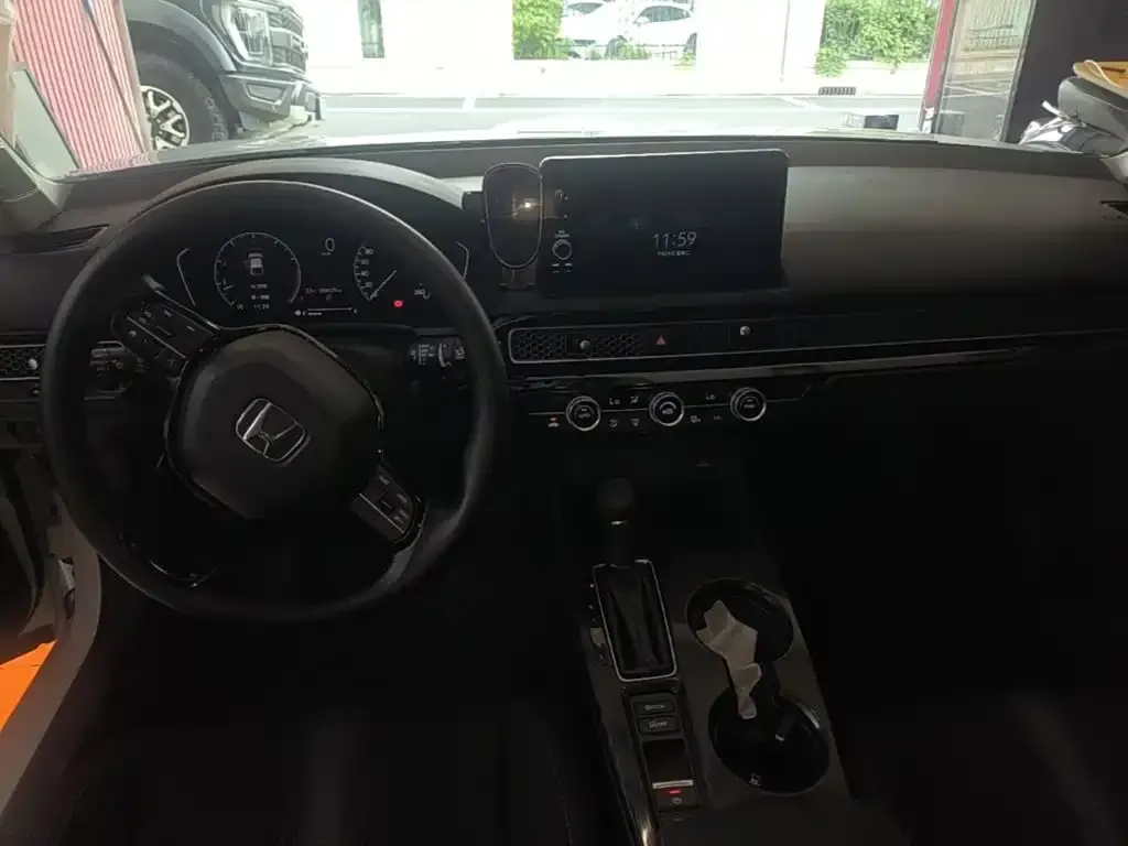 Honda Civic — фото 8