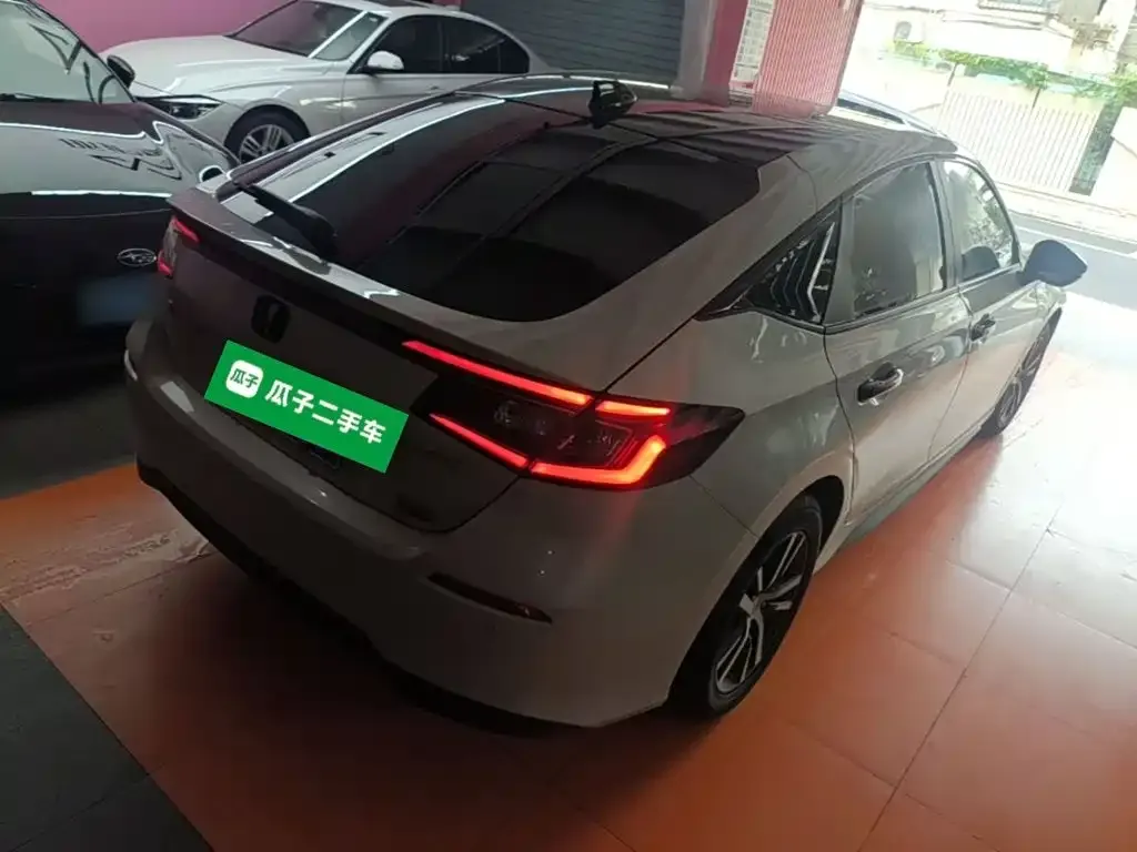Honda Civic — фото 2