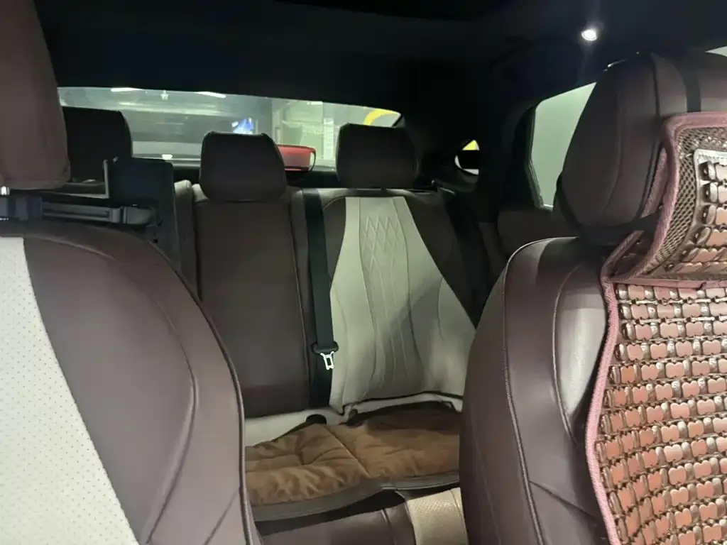 BYD Seal — фото 4