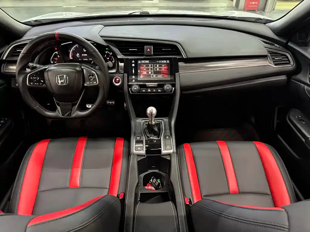 Honda Civic — фото 4