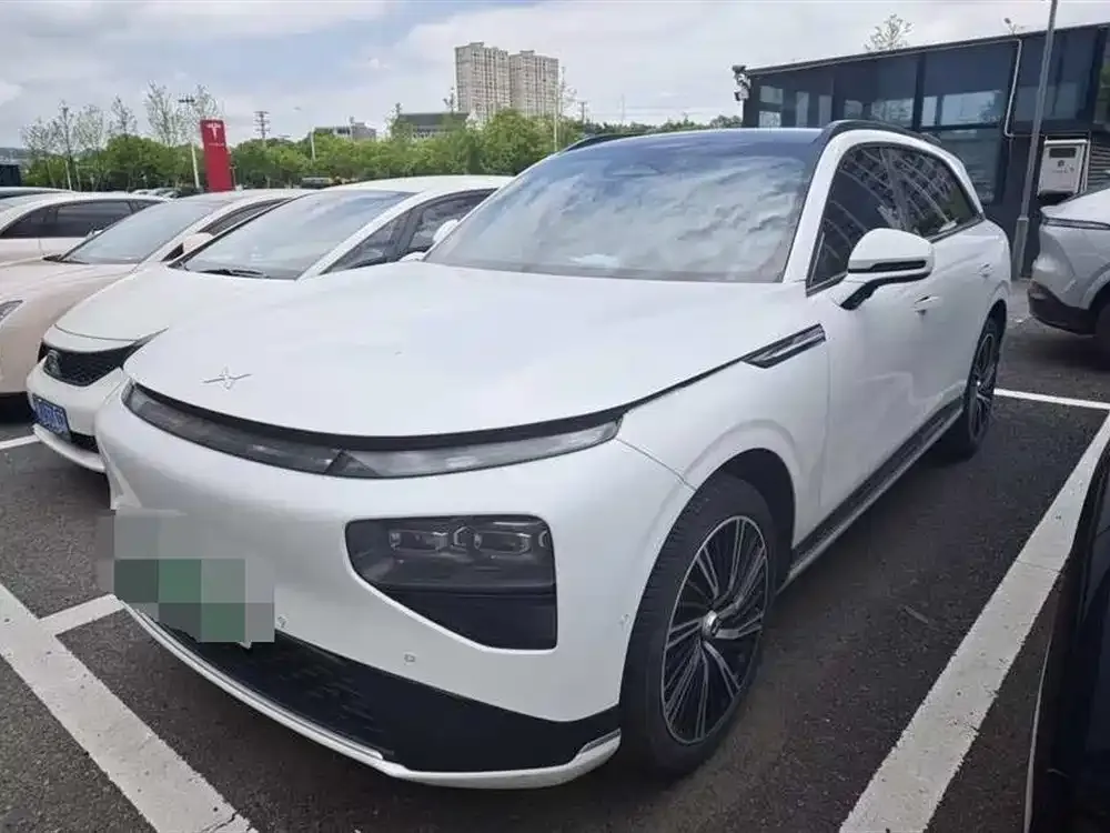 XPeng G9