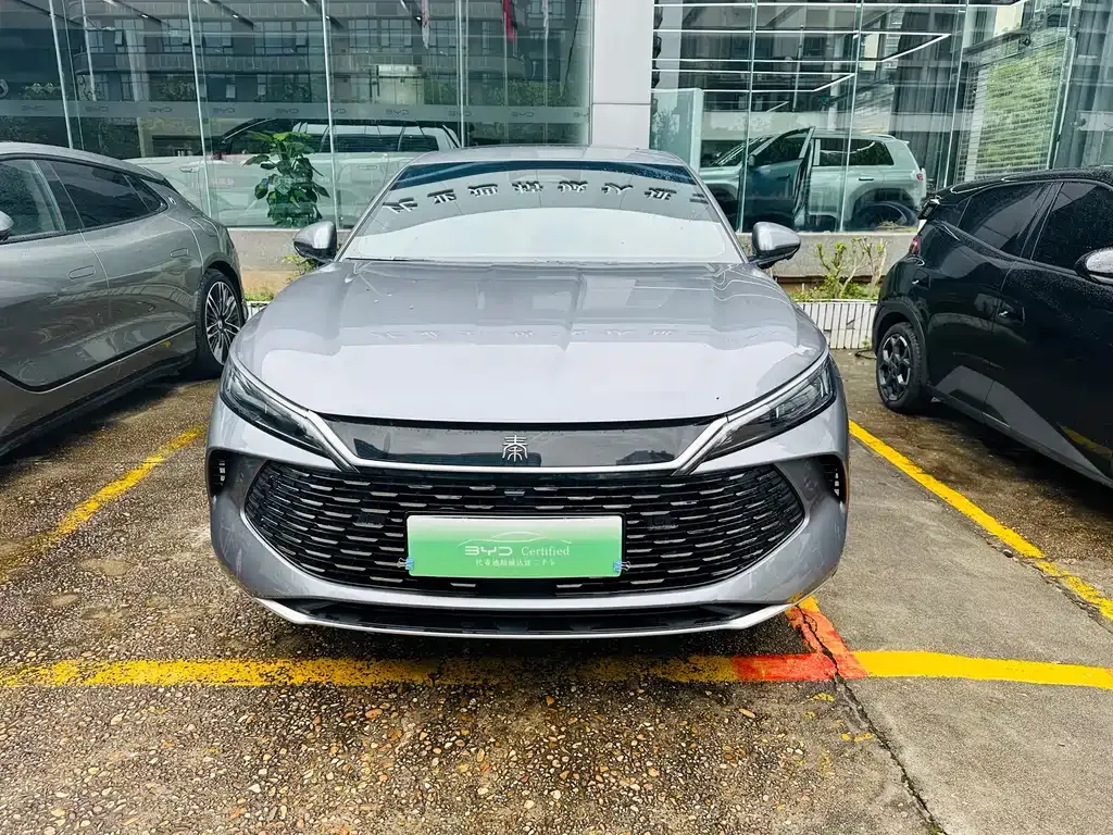 BYD Qin L — фото 5