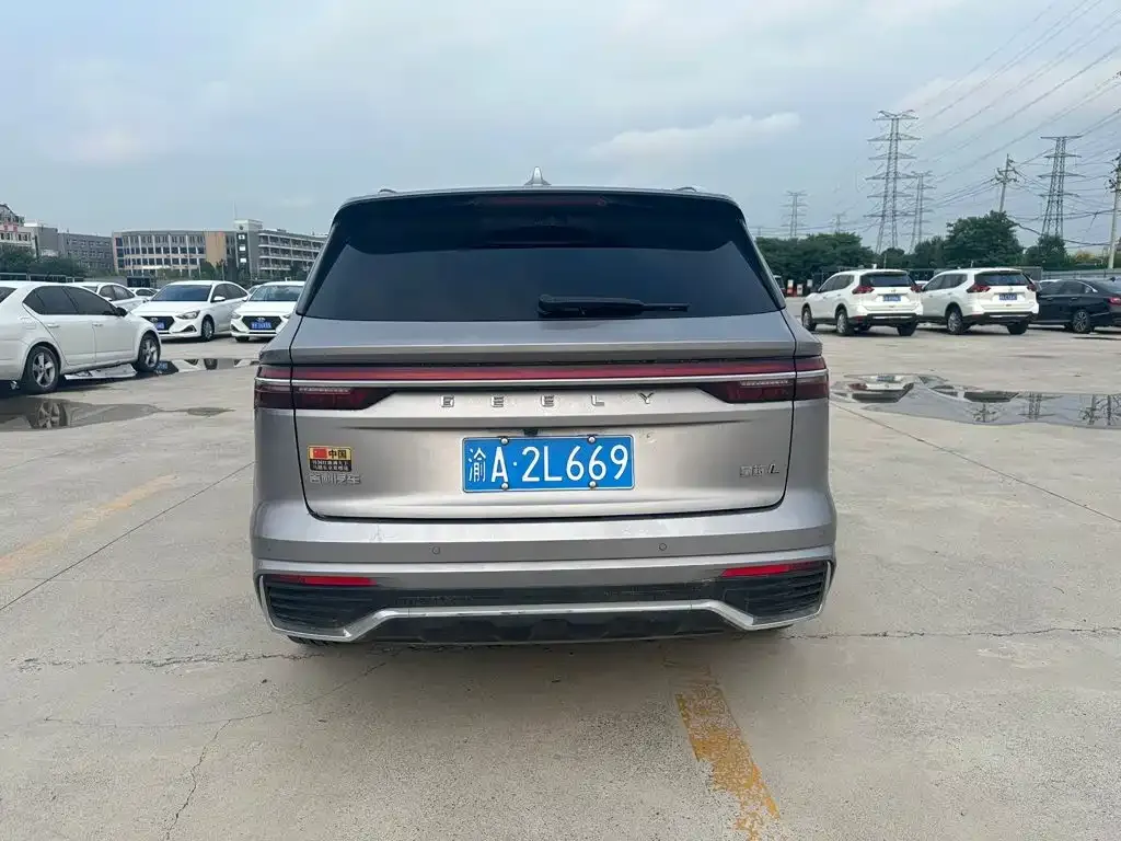 Geely Xingyue L — фото 10