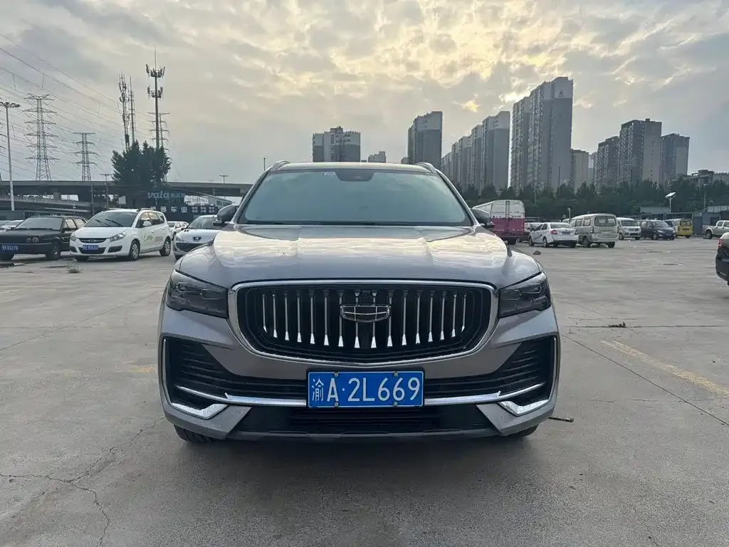 Geely Xingyue L — фото 5
