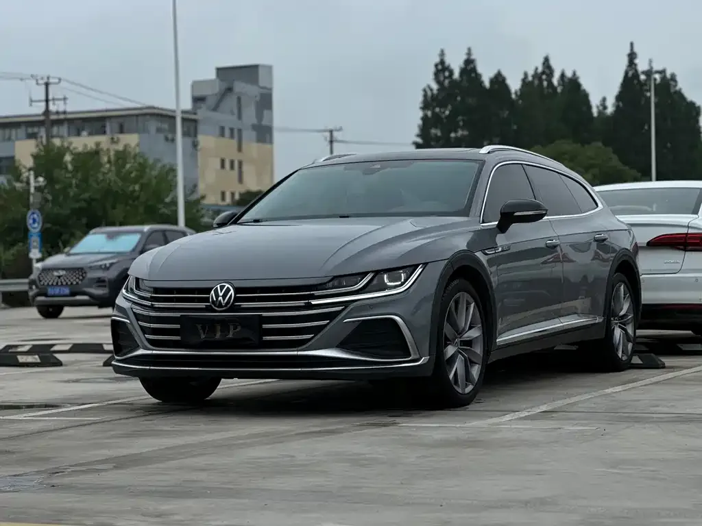 Volkswagen CC — фото 1