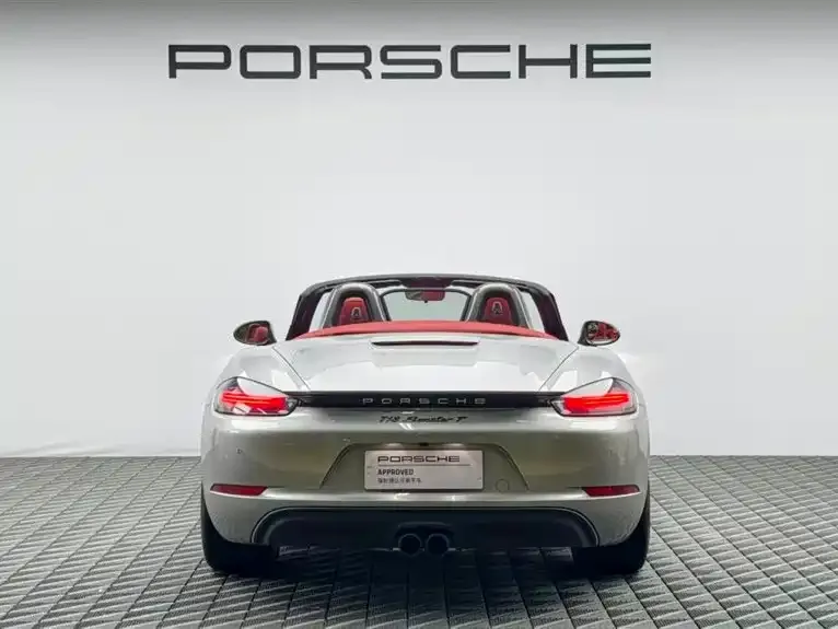 Porsche 718 — фото 10
