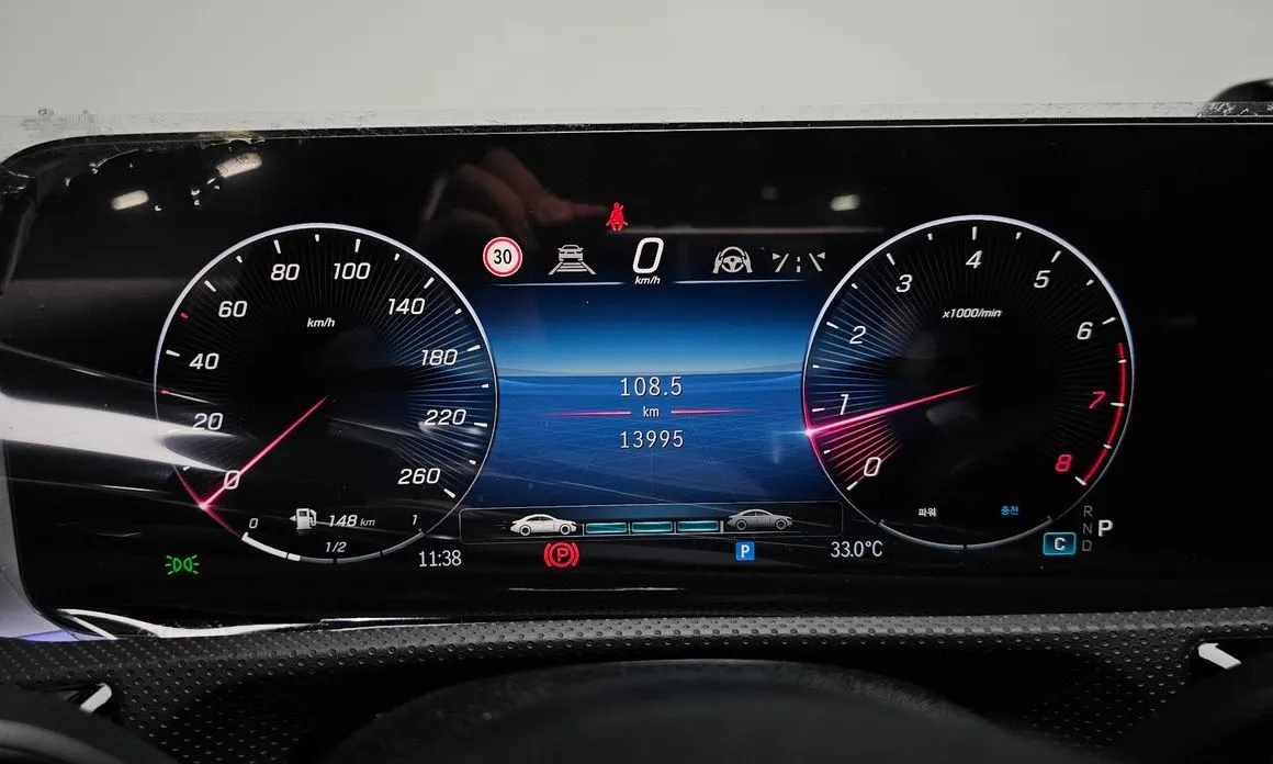 Mercedes-Benz CLA-Class — фото 10