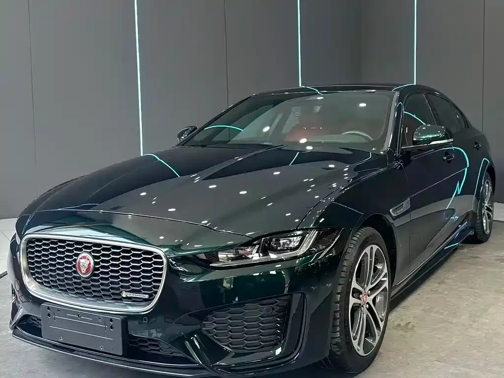 Jaguar XEL — фото 1