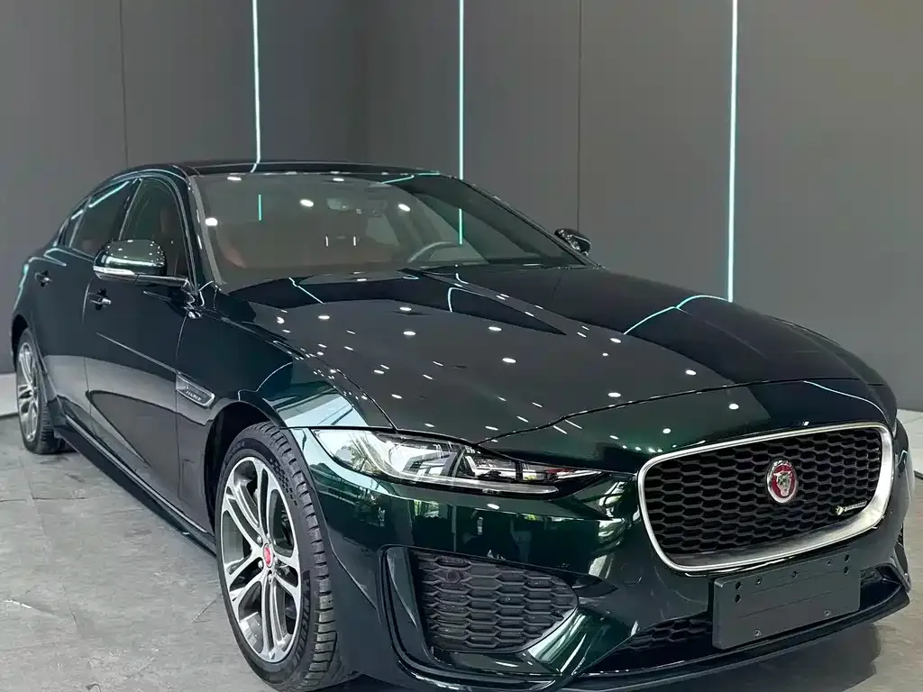 Jaguar XEL — фото 6