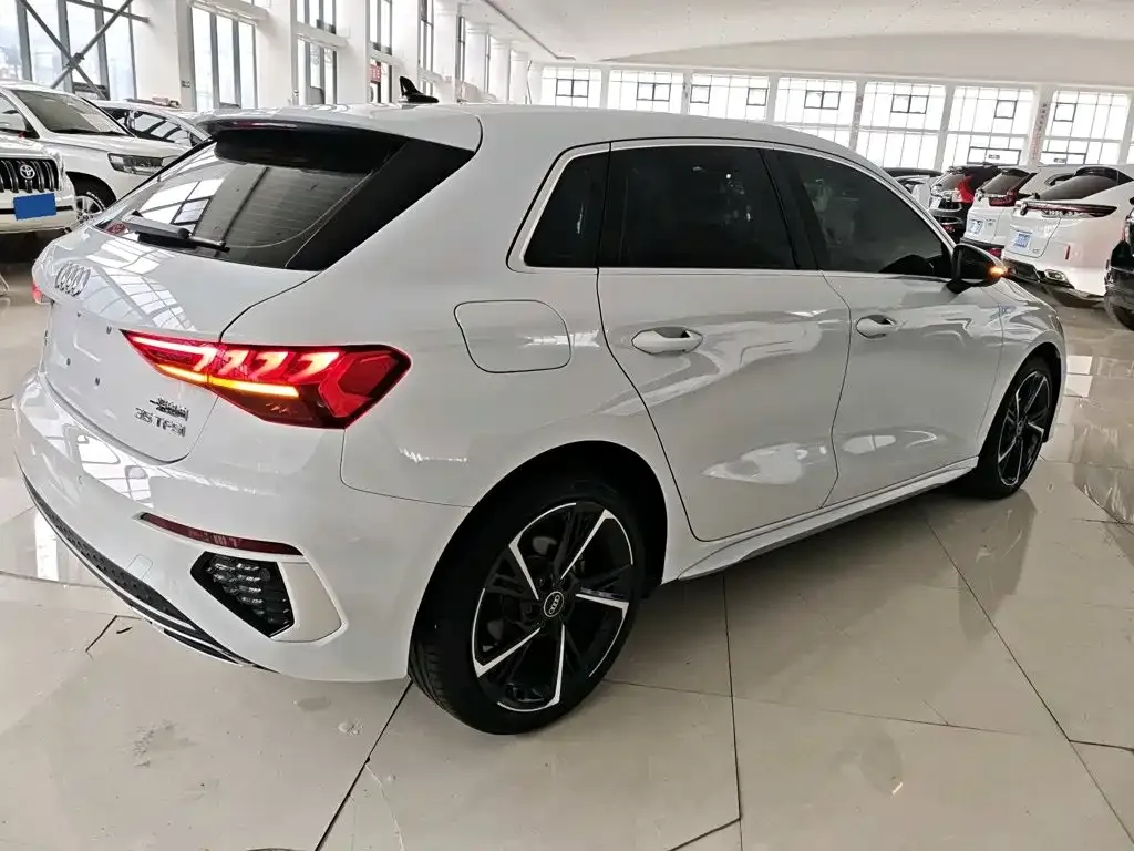 Audi A3 — фото 5