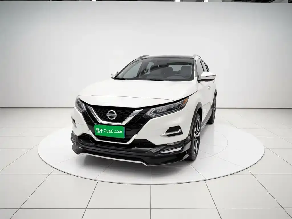 Nissan Qashqai — фото 4