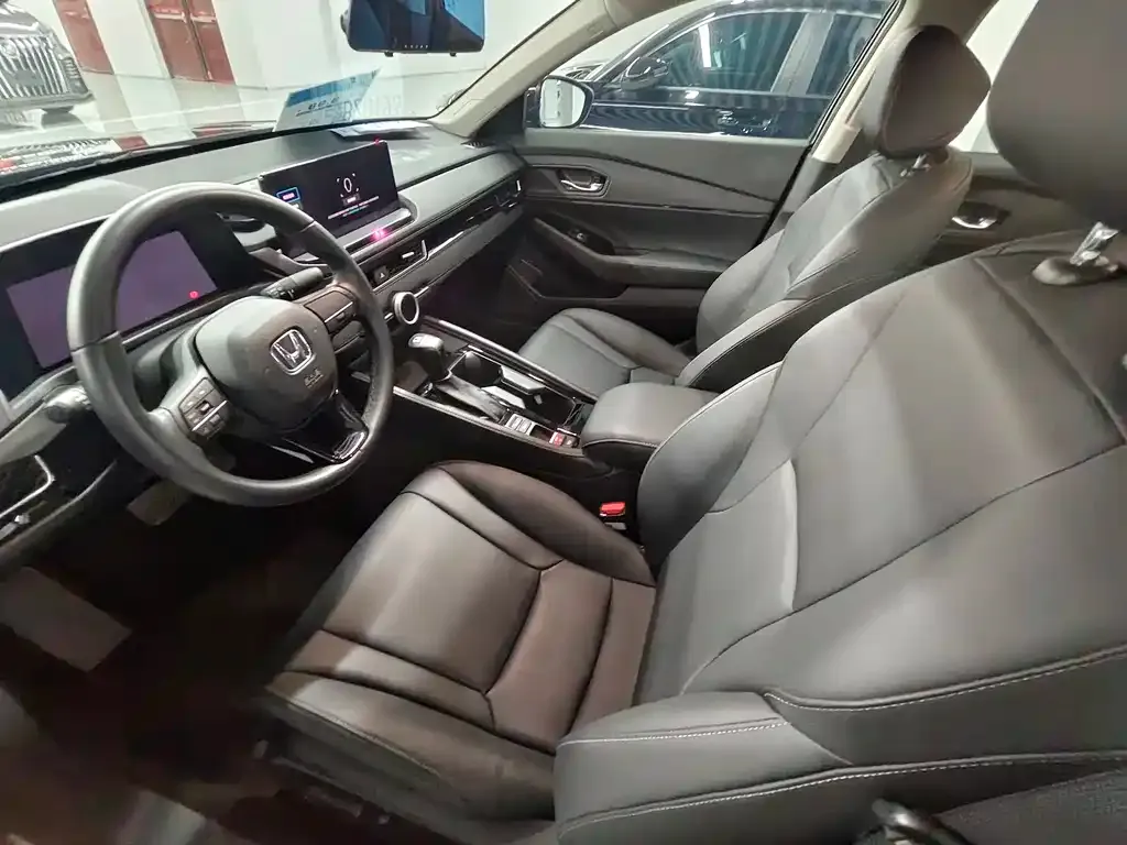 Honda Inspire 2024 из CN, фото 4