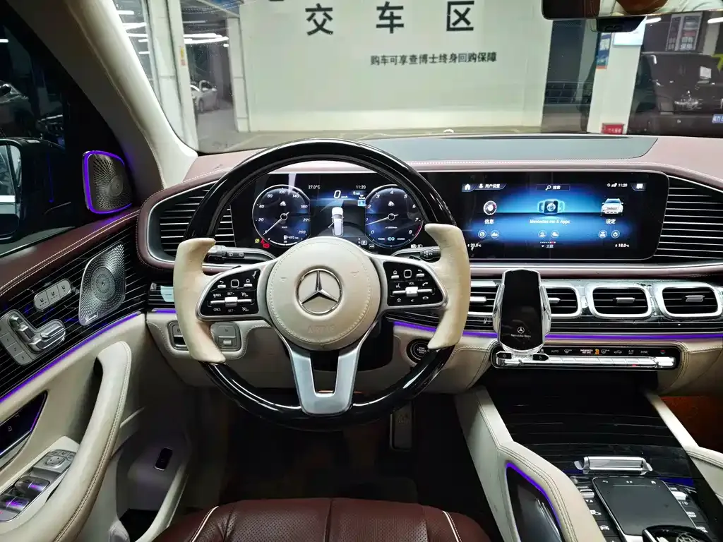 Mercedes-Benz GLS — фото 5