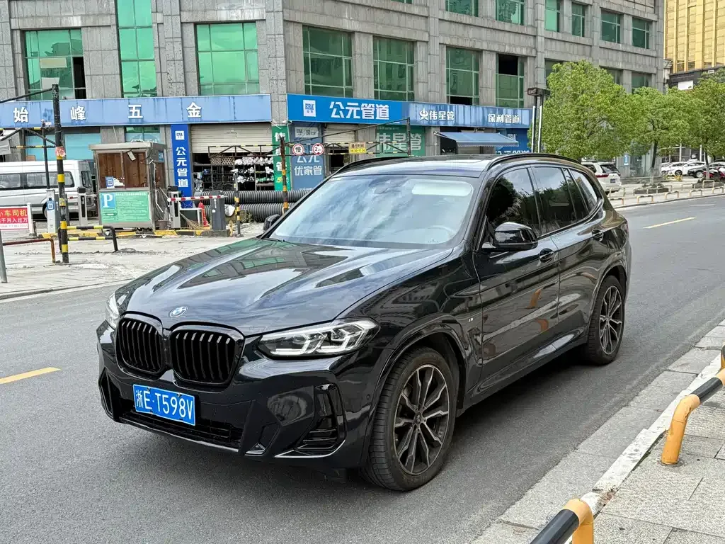 BMW X3 — фото 1