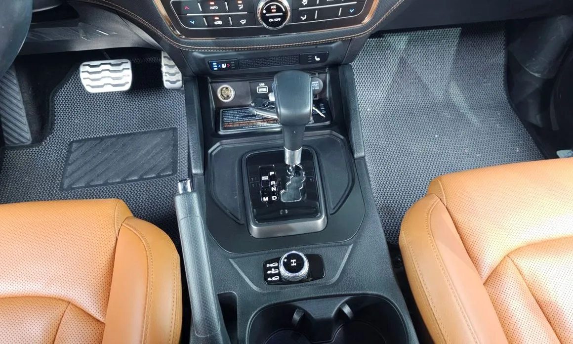 KG Mobility (Ssangyong) Rexton — фото 9
