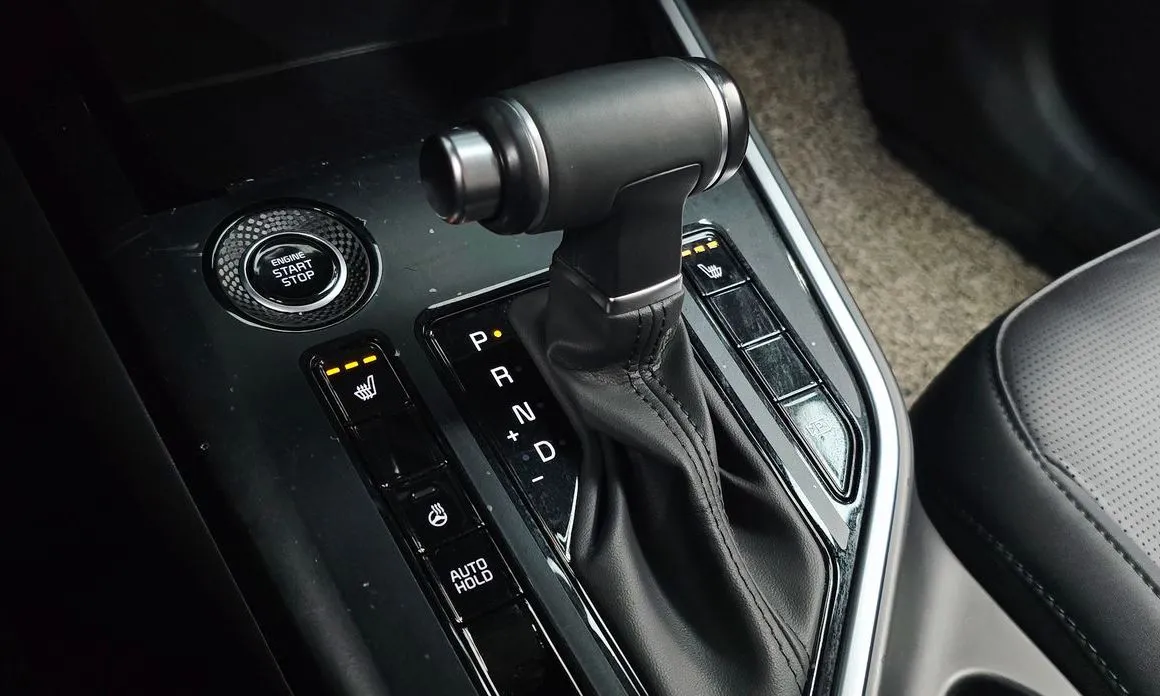 Kia Niro — фото 8