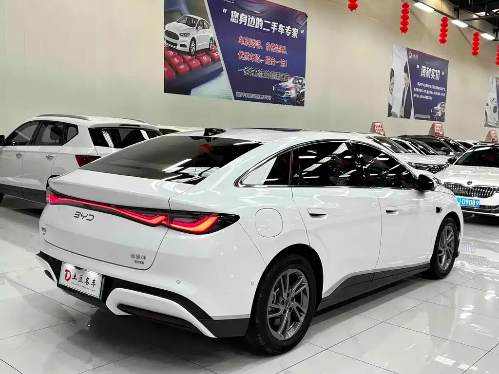 BYD Seal 06 — фото 9