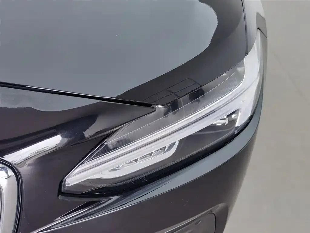 Volvo S90 2023 из CN, фото 7