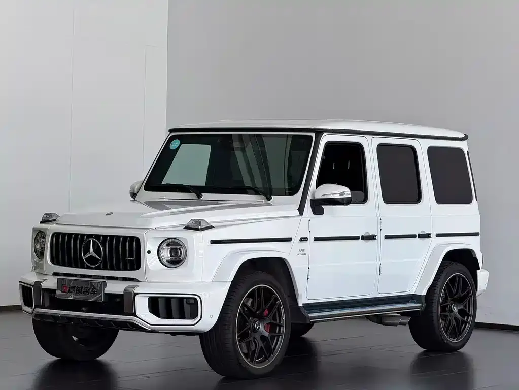 Mercedes-Benz G-Class AMG 63 1